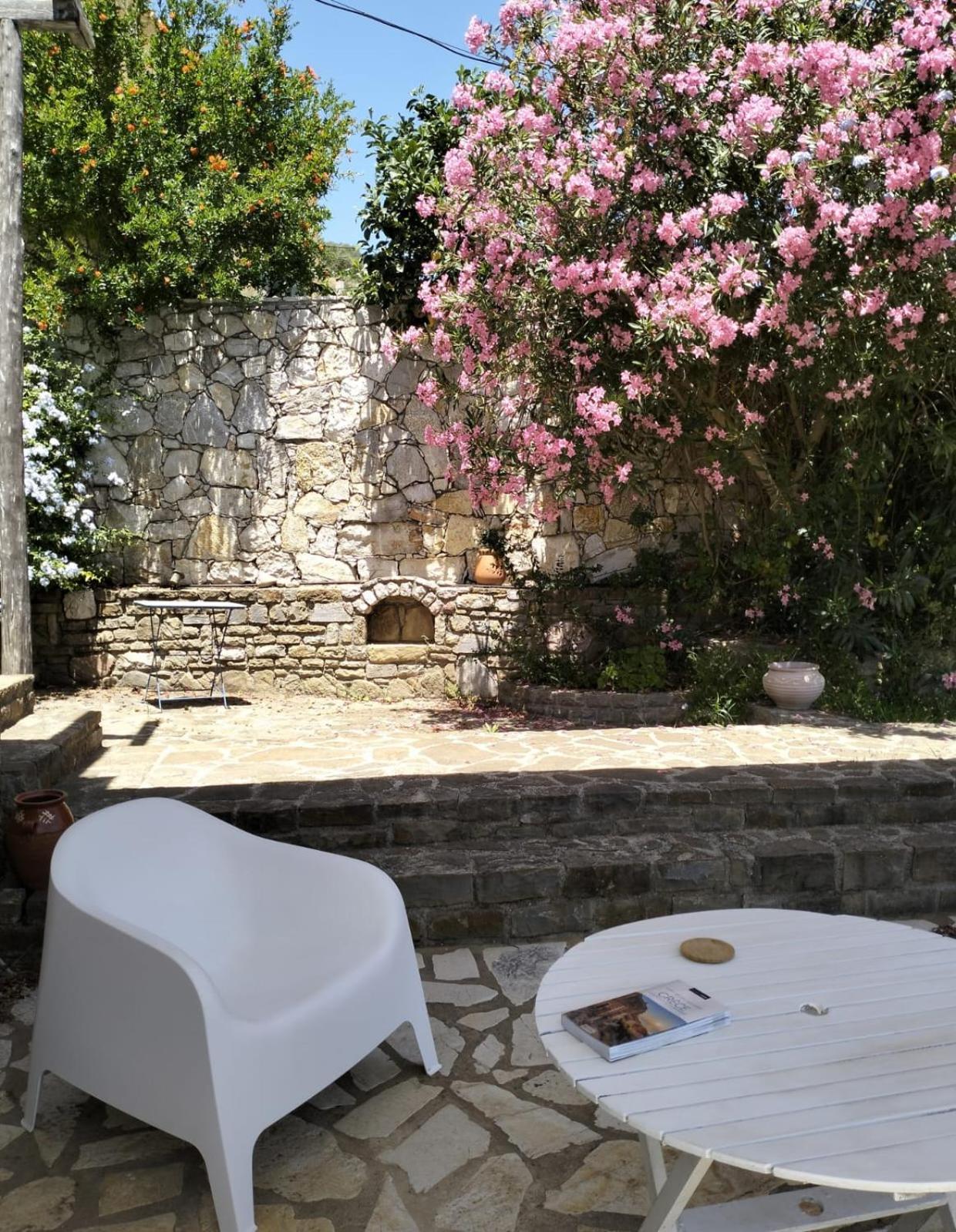 Lemon Tree Cottage Финикунда Екстериор снимка